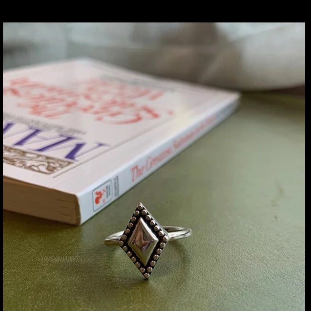 NEW Diamond Shaped Ring | 925 Sterling Silver - Picture 6 of 11